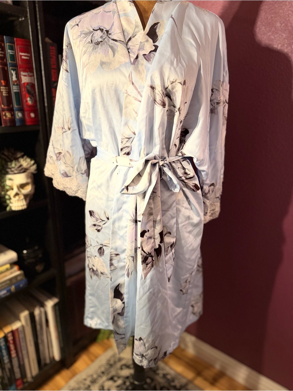 Floral Satin Kimono Robe - Light Blue Apt 9